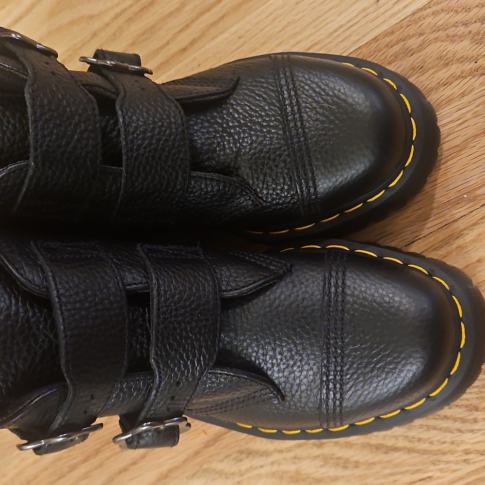 Dr. Martens Devon Flower Platform - Picture 4 of 6